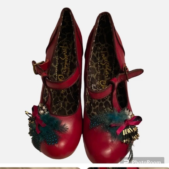 Y2K Irregular Choice Leather Shoes Women Size 8 w Attached Feathers Fun Burgundy - Picture 2 of 9